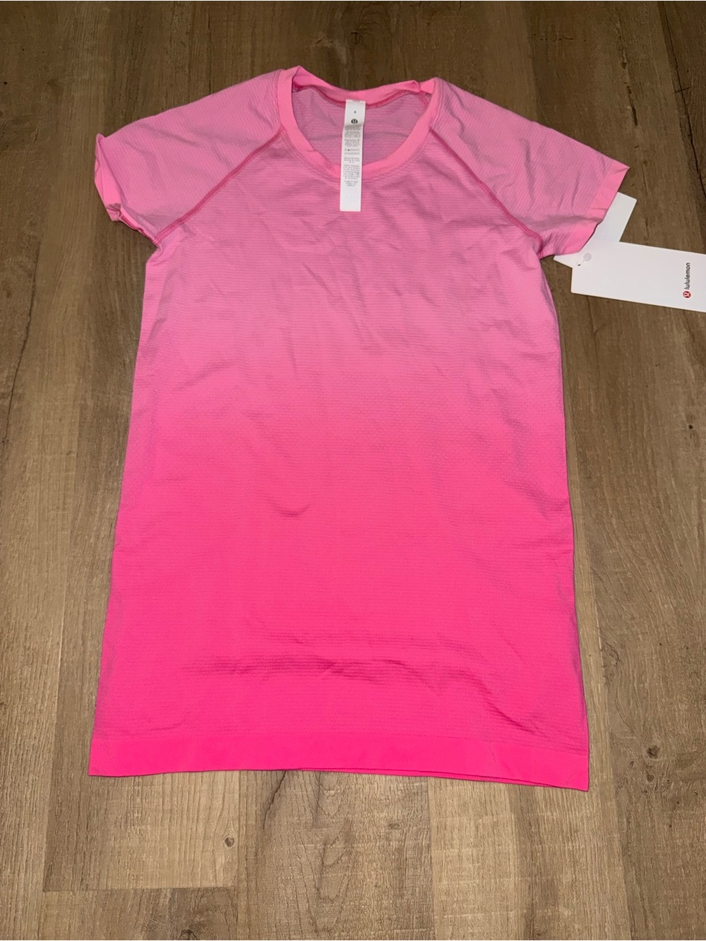 Lululemon swiftly tech short sleeve 2.0 ombre
